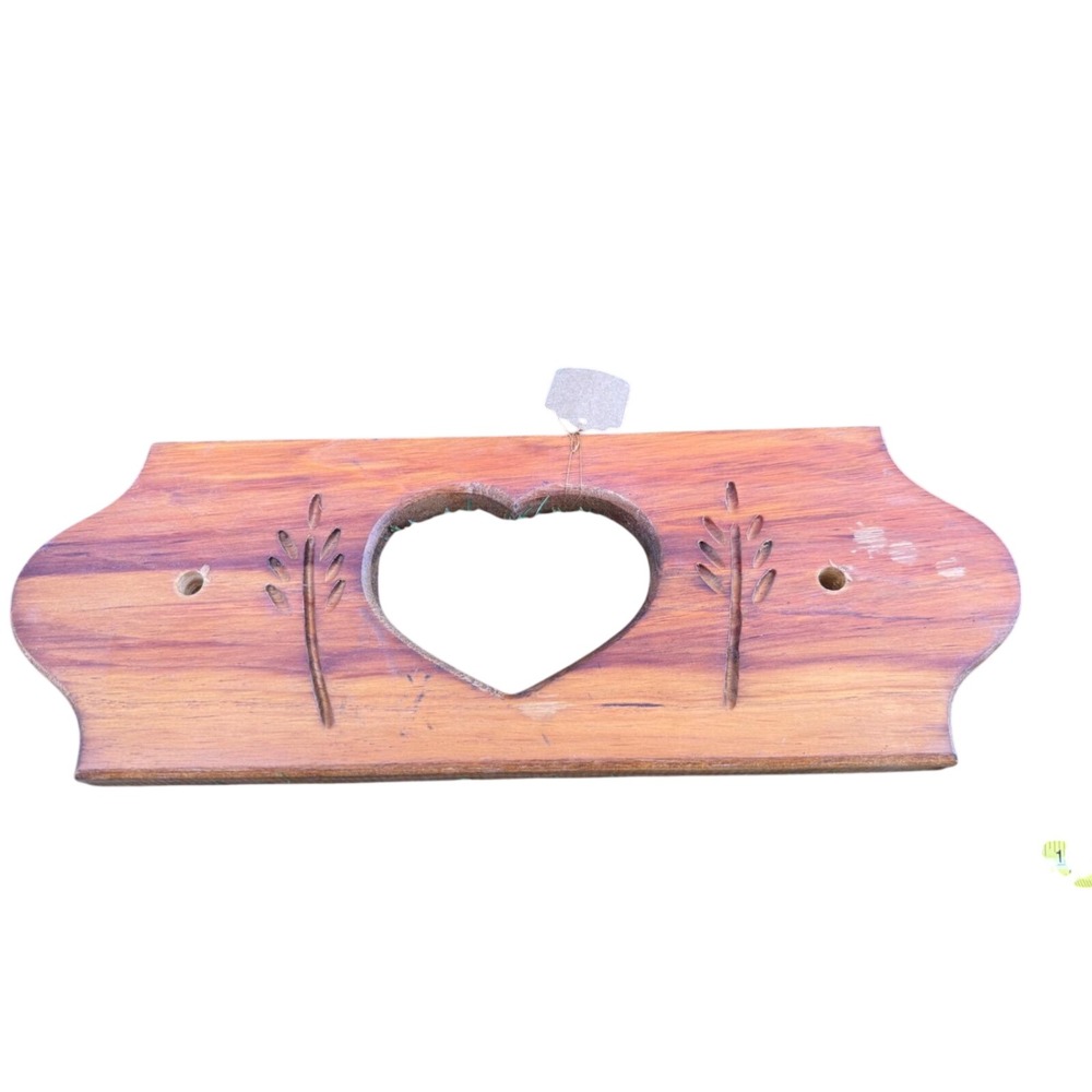 Vintage Rustic Cedar Wood Heart Wall Plaque Carved Wheat Farmhouse Decor